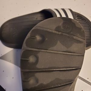 Adidas kids slides